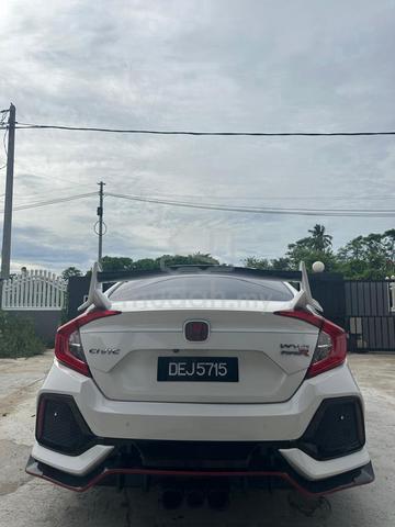 2016 Honda CIVIC 1.8 I-VTEC (A) - 3