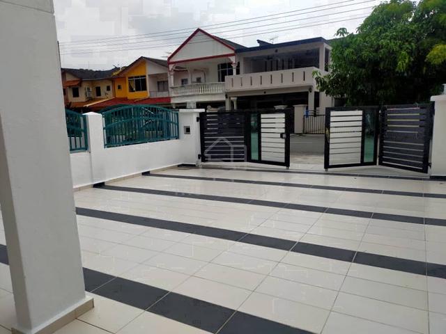 Full loan 2 Storey Terraced House 22 x 75 sqft Renovated Taman Jasmin 1