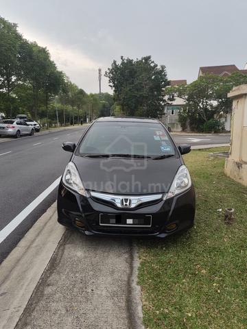 2013 Honda JAZZ 1.3 (HYBRID) FACELIFT (A) - 1