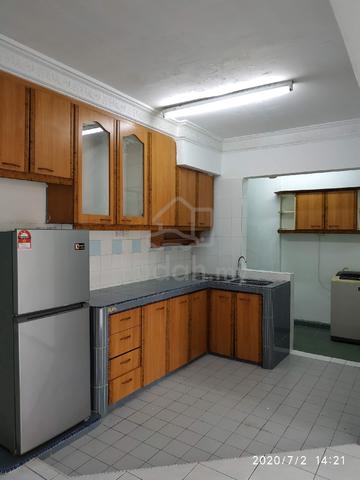 Pangsapuri Perdana (Seksyen 13) 1