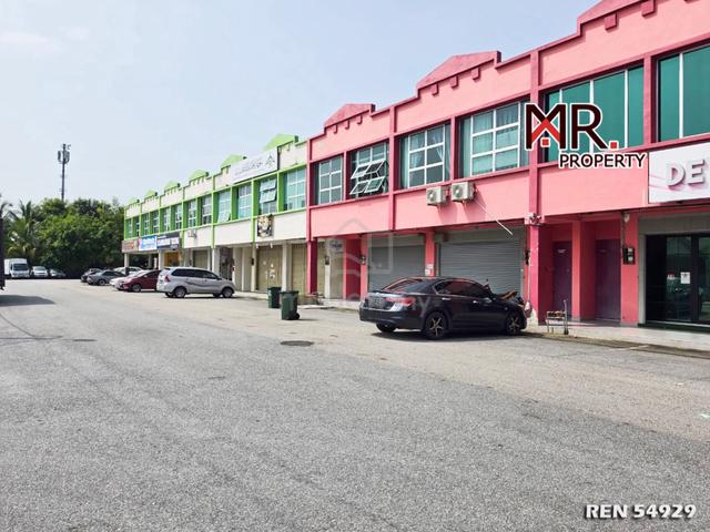 EASY ACCESS @ Double Storey Shop Lot Taman Bistari Utama FOR SALE 1