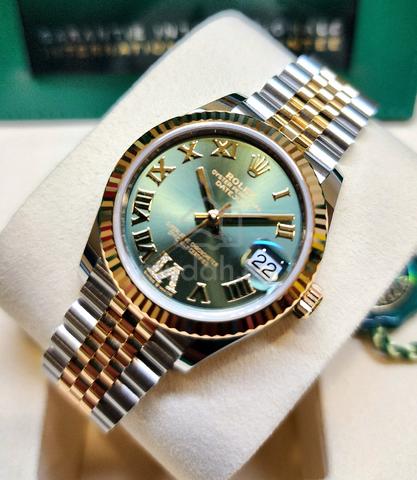 Brand New Rolex Datejust 31mm 278173 Green Diamond - photo 2 of 5