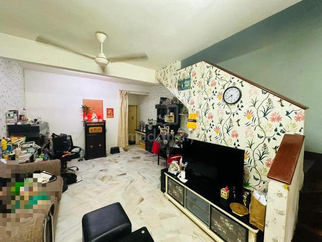 Tan Sri Yaacob Skudai Double Storey Medium Cost For Sale 1