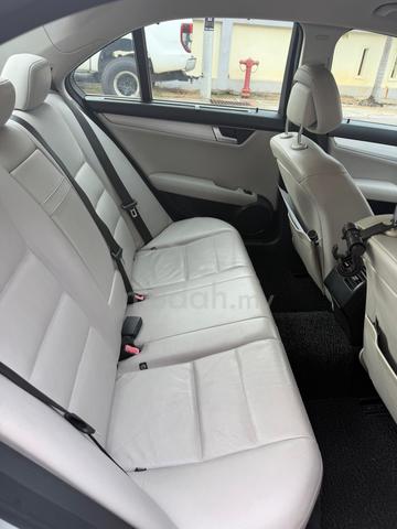 2012 Mercedes Benz C-CLASS 1.8 250 CGI BLUEEFCY - 4
