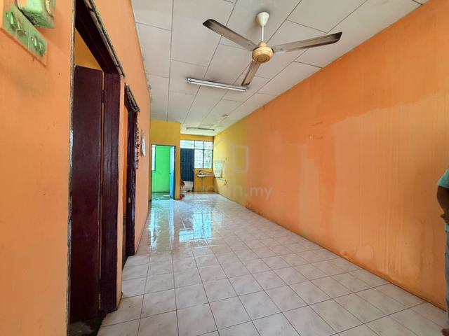 Rumah teres Amanjaya Zon Seroja - near Amanjaya mall &kolej vokasional 1