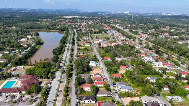 Lot Banglo Untuk Dijual @ Bandar Tasik Senangin (Mahkota Hill) 1