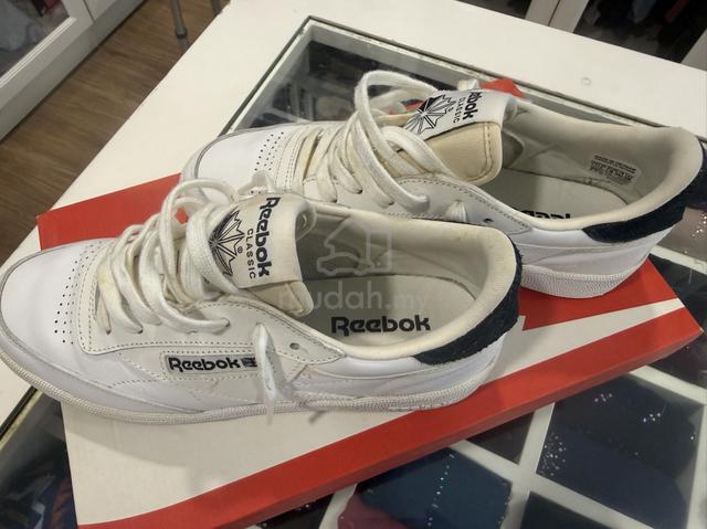 Authentic Reebok - photo 2 of 5