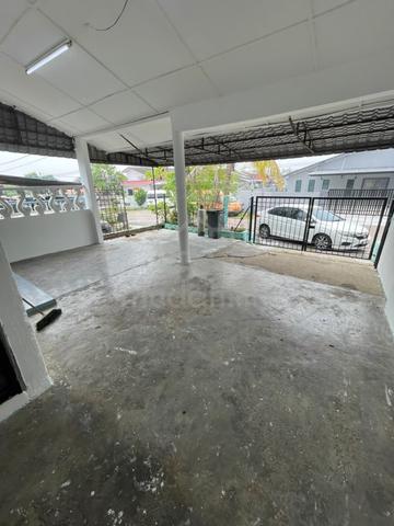 Taman,Puteri Wangsa Ulu Tiram Single Storey Terrace House For Rent 1
