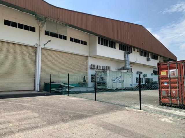 Prime Industrial Unit for Rent – Suitable for Factory & Warehouse 1