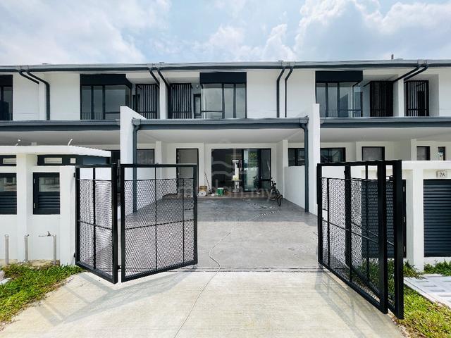 4 Bed & 4 Bath, Good Buy, NADIRA 1 & 2, Bandar Bukit Raja, Klang 1