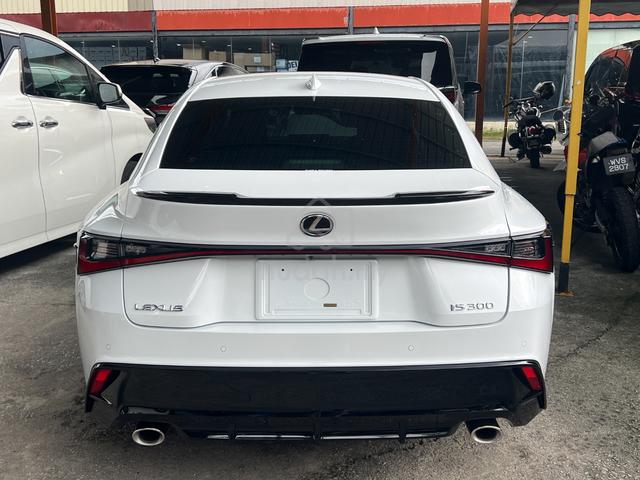 [MARK LEVINSON] 2022 Lexus IS300 2.0 F-SPORT (A) - 4