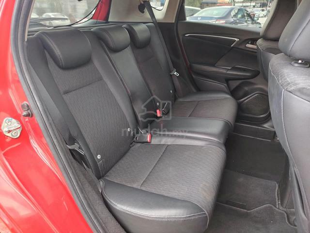 2019 Honda JAZZ 1.5 V 1Y-WARANTY ORI PAINT 1 OWNER - 4