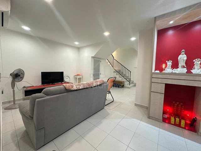 Eco Tropic Kota Masai Double Storey Terrace 20x80 Full Loan Renovated 1