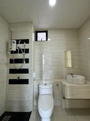 D'Summit Residences 1