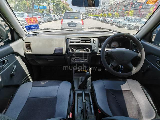 2005 Mitsubishi L200 2.5 4X2 (M) - 5