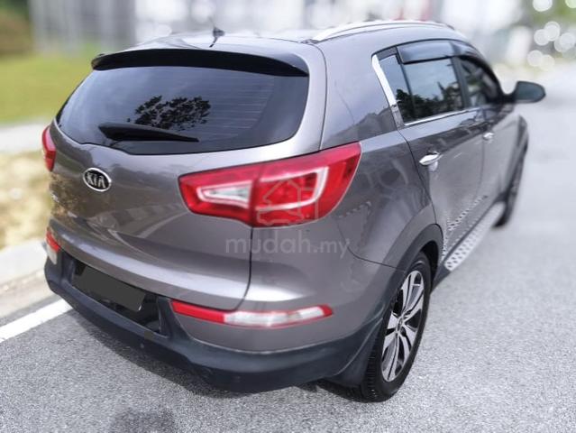 Kia SPORTAGE 2.0 SL SUV - AWD - SUNROOF - 4