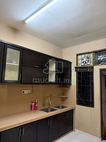 Room of Semi D house to rent 1