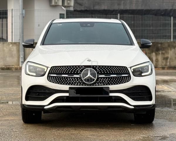 2020 Mercedes Benz GLC300 Coupe Full Service At CC - 4