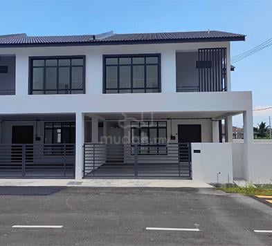 Tmn Bukit Katil Damai📍Corner Lot Double Storey Terrace House 5B4B 1