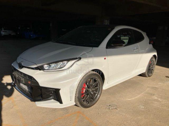 2025 Toyota YARIS 1.6 GR MY19 FACELIFT II (M) - 3