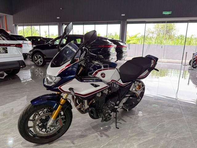 2026 Unreg Honda CB1300 CB 1300 Super Bold D'or Oh - photo 4 of 8