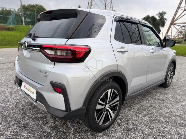 2025 Perodua ATIVA 1.0 H TURBO FSR PERODUA 10K KM - 2