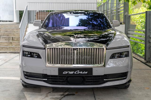 Rolls Royce Spectre Tempest Grey 2024 Imported New - 4