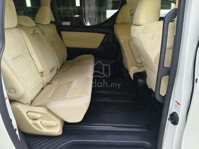 Toyota ALPHARD 2.5 X 2023 Twin Power Door - 4