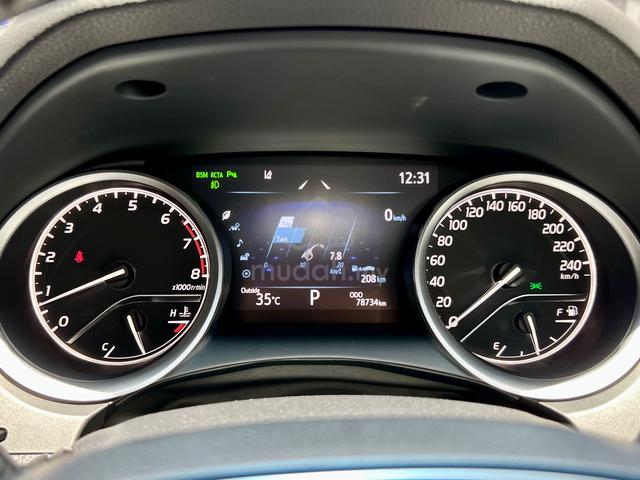 2019 Toyota CAMRY 2.5 V (A) Tip Top Condition - 5