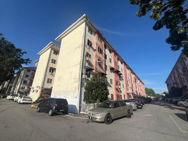 Bandar Bukit Tinggi 1 Apartment 1