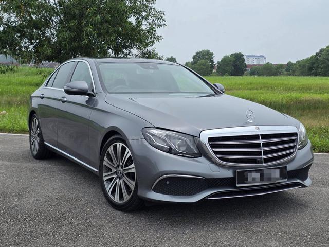 2019 Mercedes Benz E-CLASS 2.0 300 EXCLUSIVE MY19 - 2