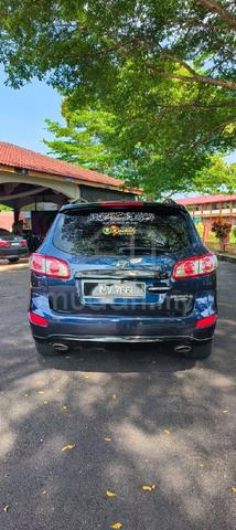 2011 Hyundai SANTA FE 2.4 THETA II (A) - 3