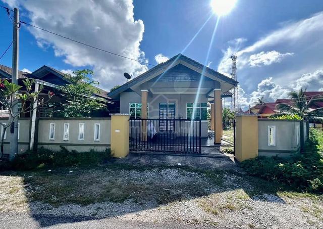 Rumah Untuk Dijual Marang 1
