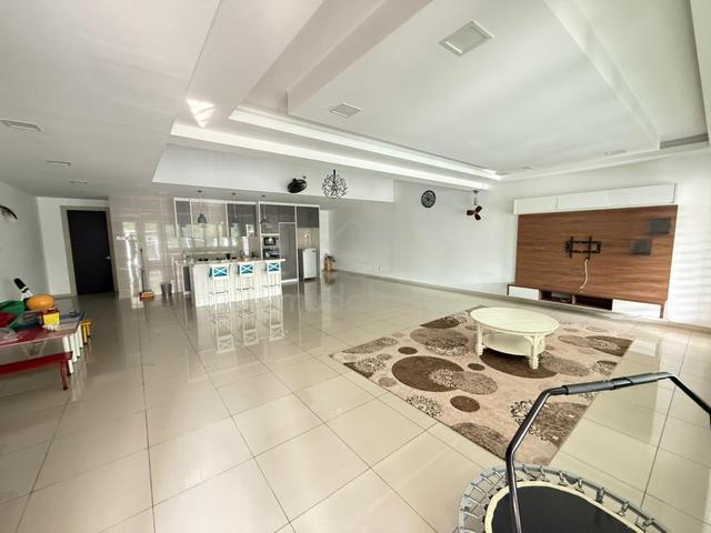 [Below Market] 2 Storey Clusia Elmina Gardens East Denai Alam House 1