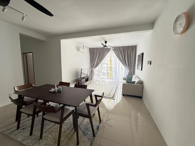 Platinum Splendor Residensi Semarak 1