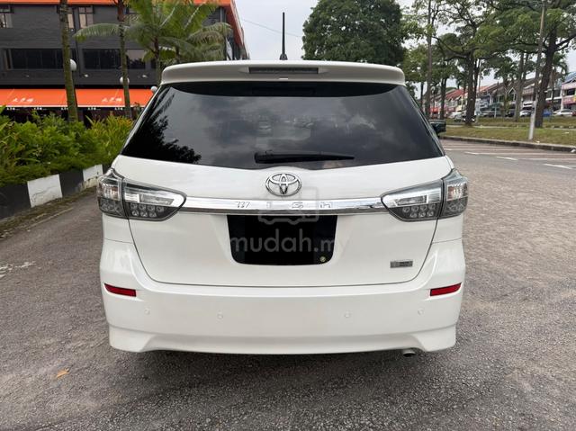 2012 Toyota WISH 1.8 S FACELIFT (A) PUSH START - 3