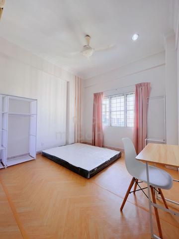 Affordable Master Room Fully Furnished Ready Move In❗❗ 1
