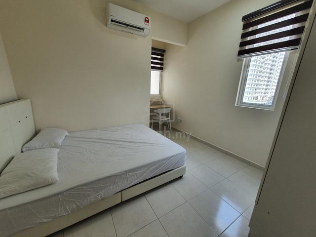 Middle Bedroom for Rent @ Bayan Baru 1