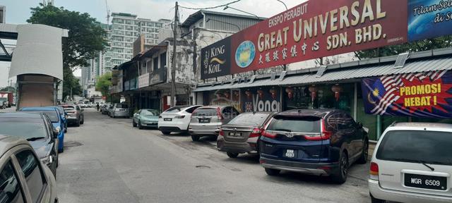Old Klang Road, Kuala Lumpur.main road for rent 1