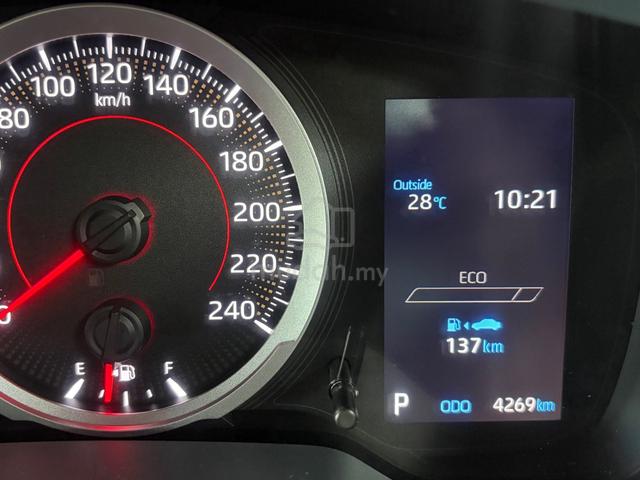 Toyota COROLLA CROSS 1.8 V (A) MILEAGE 4200 KM GR - 3