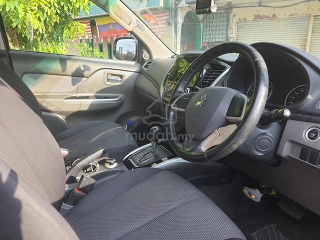 2015 Mitsubishi TRITON 2.5 VGT A/T (A) VQT377 - 4
