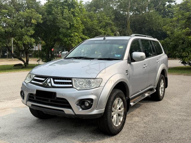 2015 Mitsubishi PAJERO 2.5 SPORT TIP TOP CONDITION - 1