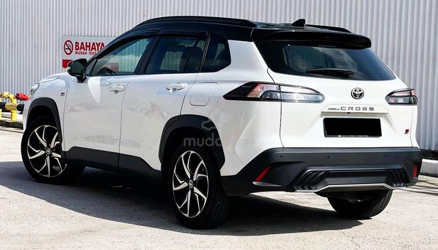 2024 Toyota COROLLA CROSS 1.8 GR SPORT FSR WARANTY - 3