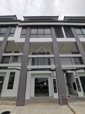 Eco Tropic Shop, Jalan Jambu, Kota Masai 1