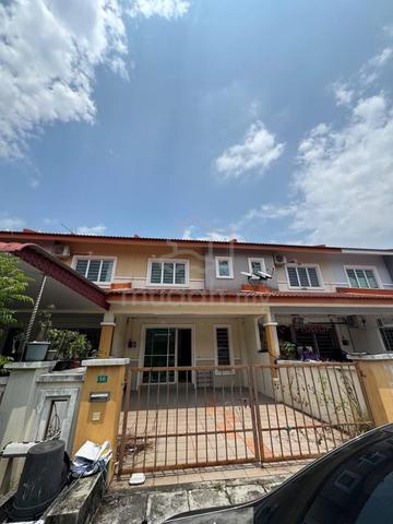 Botani double storey house for rent 1