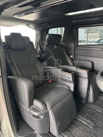 Toyota Alphard‑Z - 4
