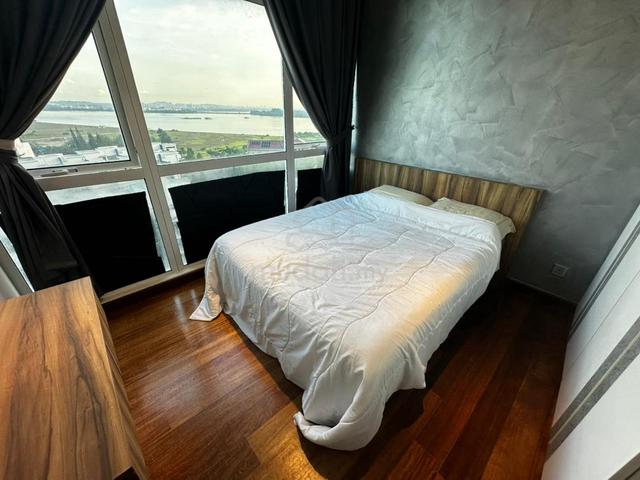 Paragon Residences @ Straits View 1