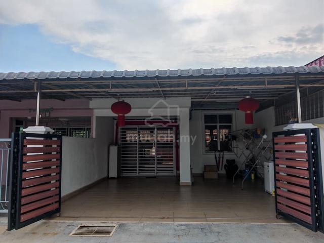Taman Belimbing Harmoni Renovated Single Storey Terrace Durian Tunggal 1