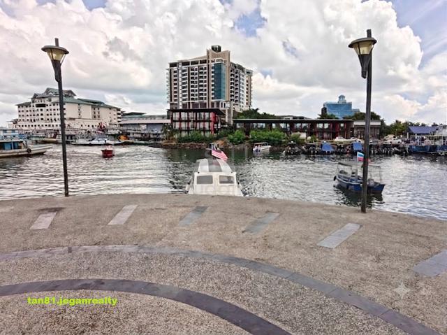 Semporna Town (on sea water) Vacant Tourism Land . 2.5acs (For Sale) 1