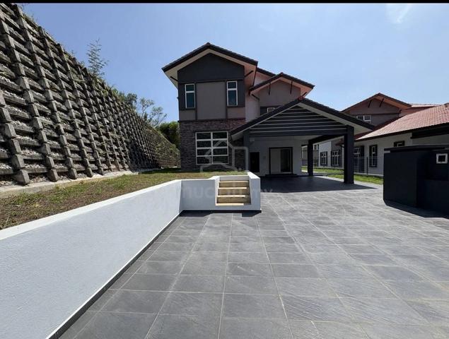 Banglo 2 Tingkat, Taman Guru Senawang, 1
